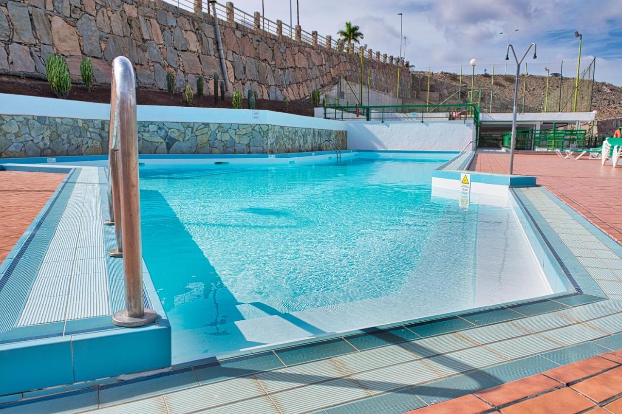 Malibu 2 Apartamento Con Aire Acondicionado, Campo De Tennis Y Piscina Con Solarium Пуэрто Рико Экстерьер фото